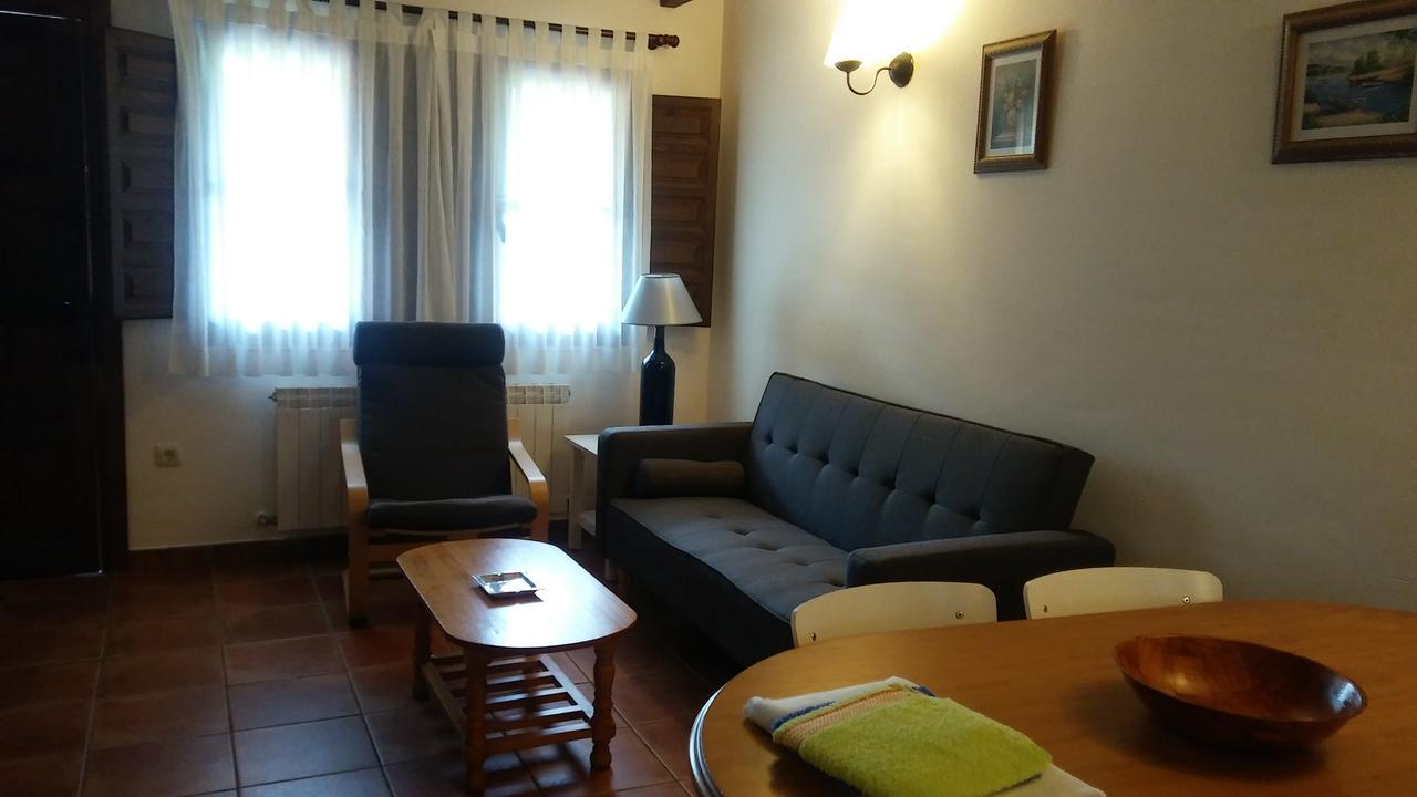 Apartamentos Rurales La Fuente De Bascones Villahormes エクステリア 写真